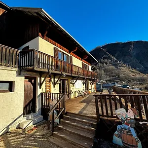 L'emparis Auberge de jeunesse